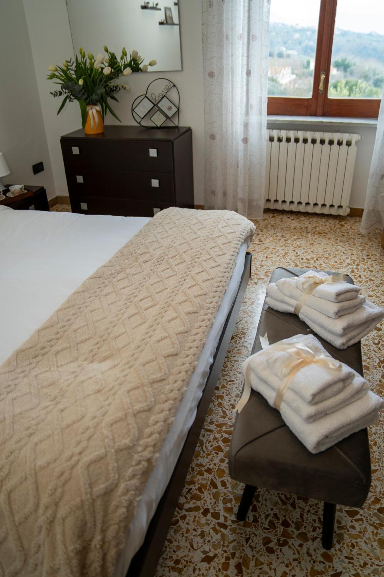 Sotto La Torre Apartment Caiazzo Екстериор снимка